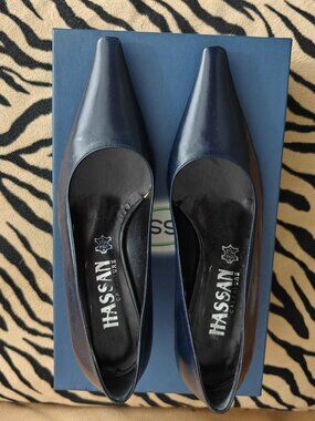 Hassan All Leather Shoes for Women - Size EU 35 Color Navy Blue